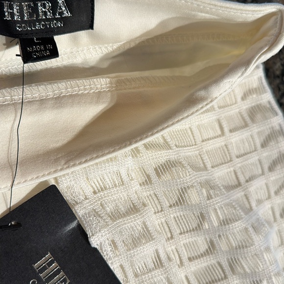 Hera Collection white shorts with train NWT L - Picture 8 of 11